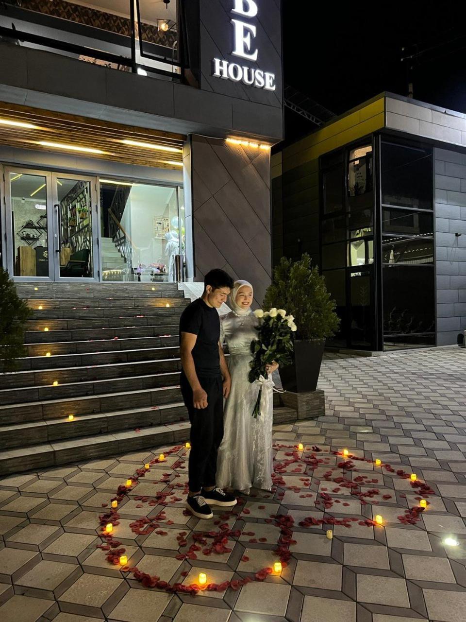Cube House Osh Hotel Bagian luar foto