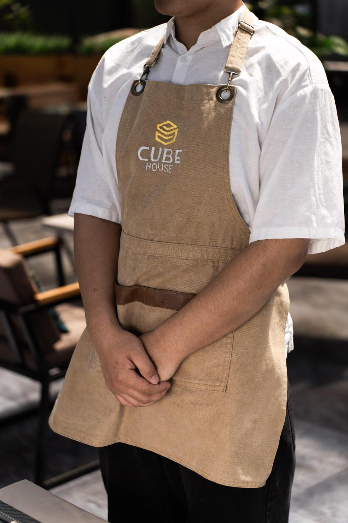 Cube House Osh Hotel Bagian luar foto