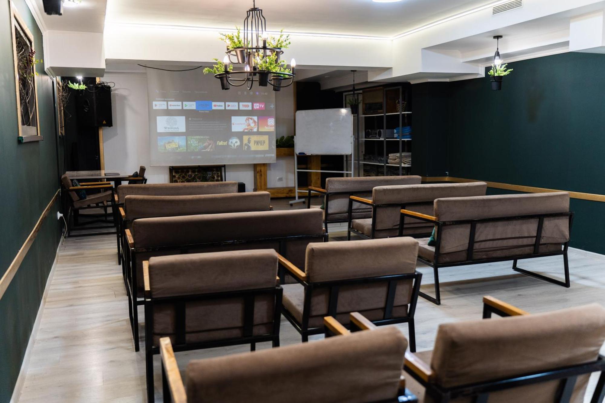 Cube House Osh Hotel Bagian luar foto