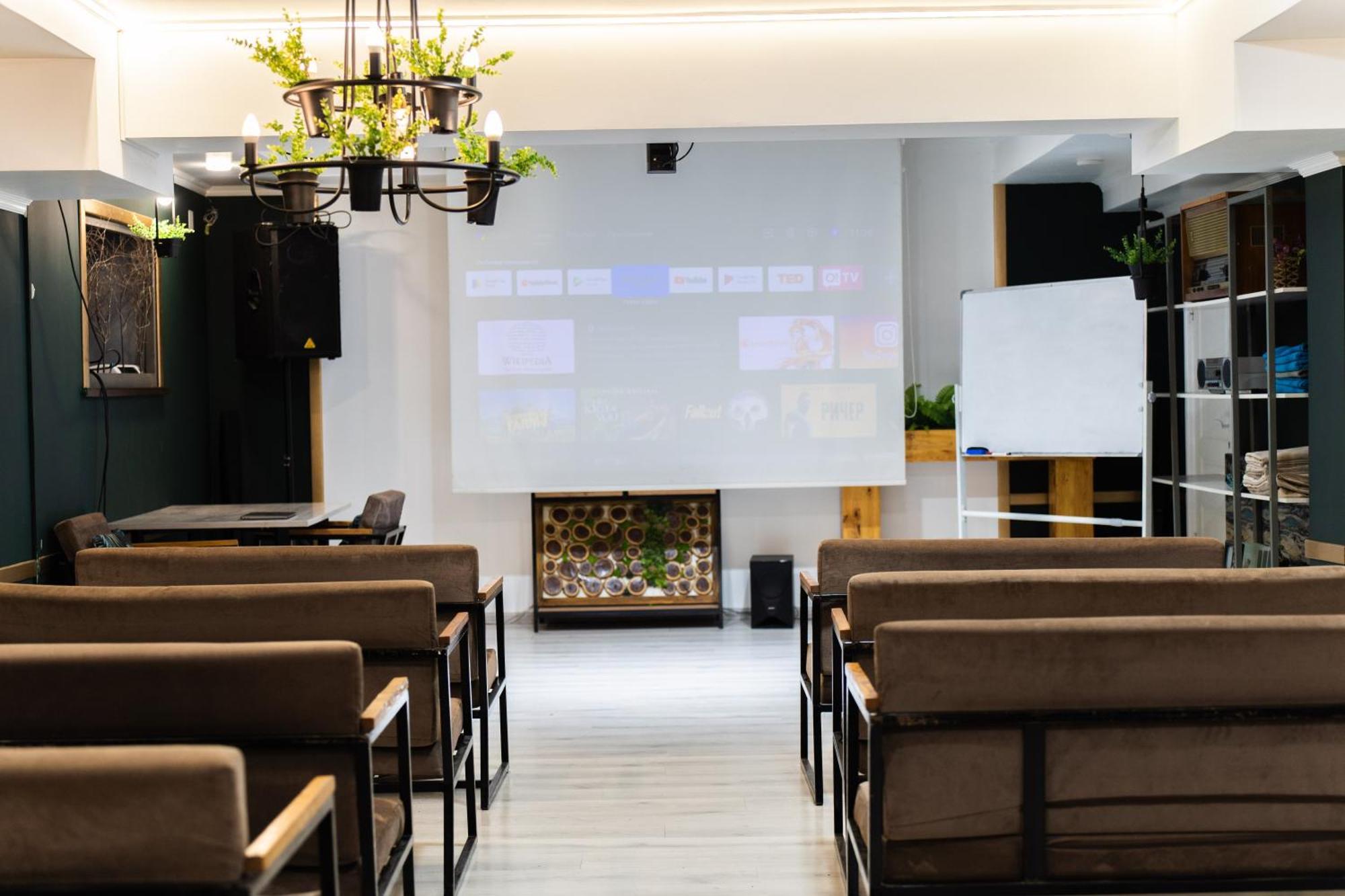 Cube House Osh Hotel Bagian luar foto