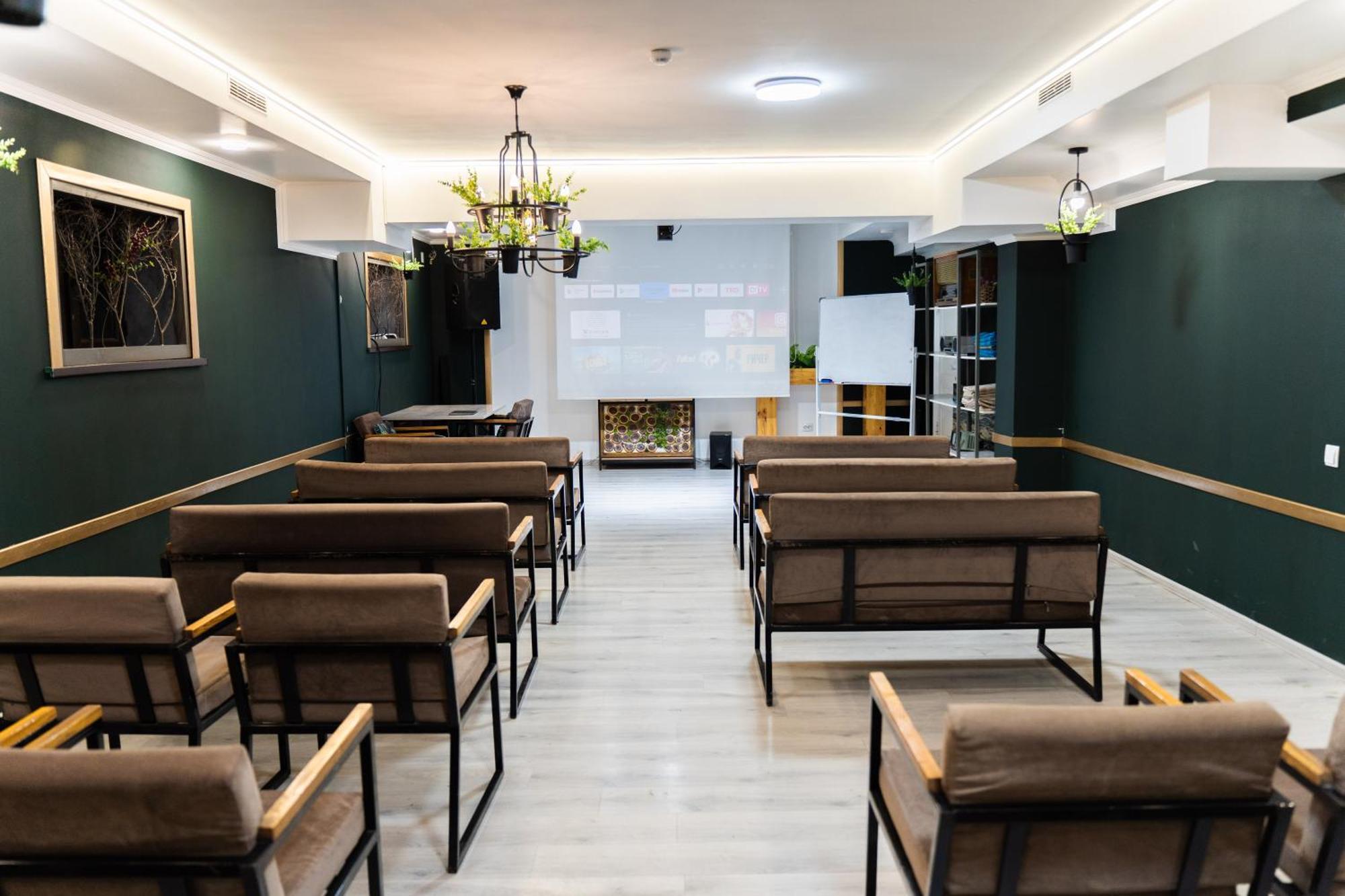 Cube House Osh Hotel Bagian luar foto